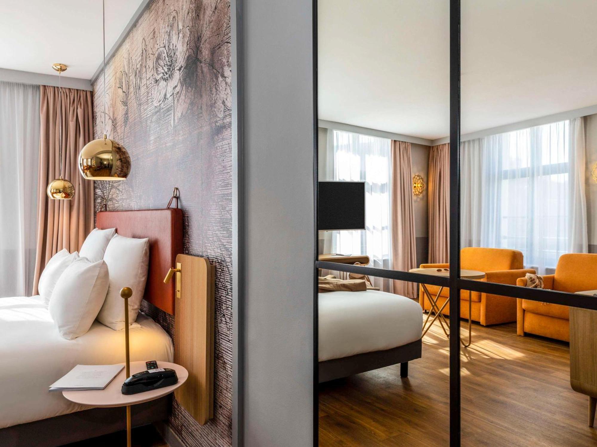 Mercure Saint Omer Centre Gare Екстериор снимка